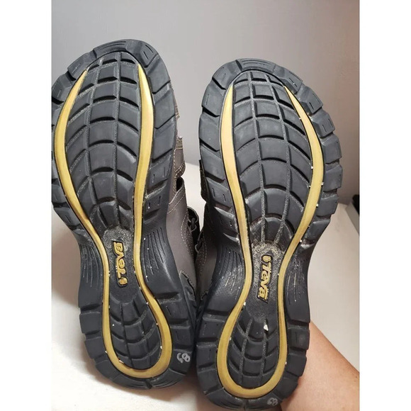 Teva Forebay River Sandal Men\'s Size 9. main image 7